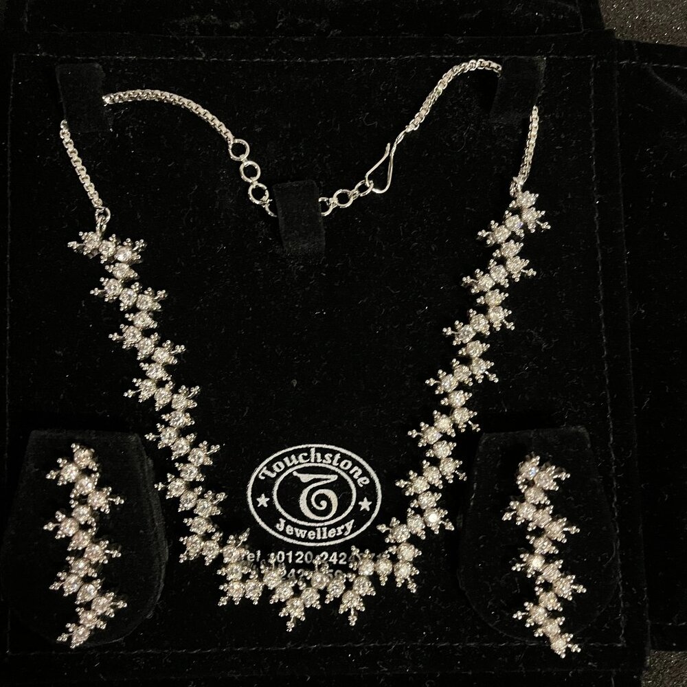 Crystal Stainless Steel Jewelry Set (Necklace + Earrings) *BRAND NEW*